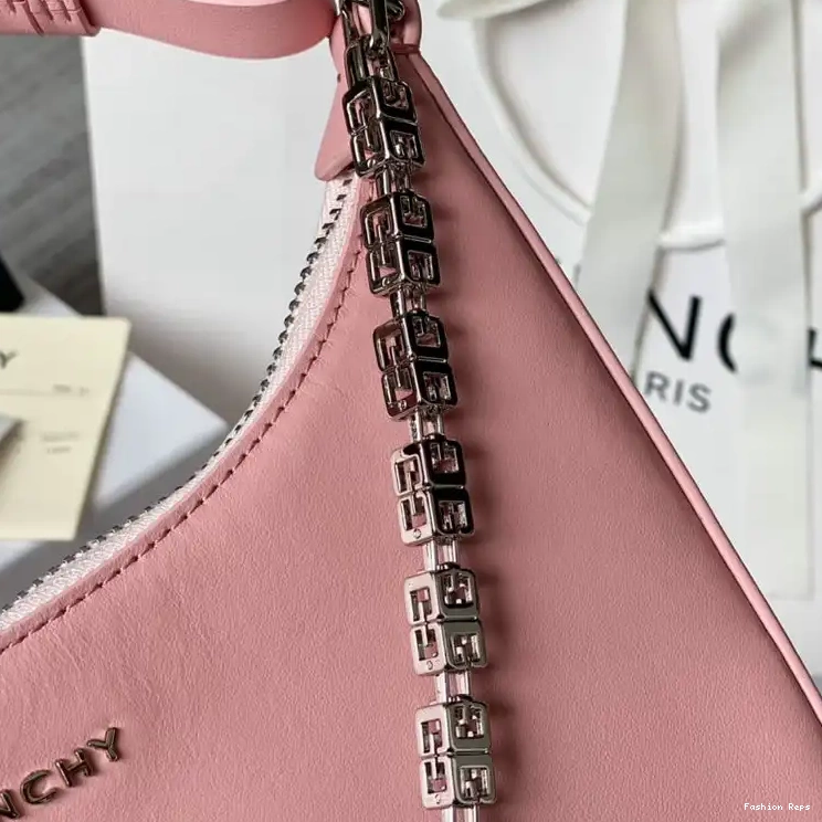 Fashion Reps 2206RF0002 Bag Givenchy 0531